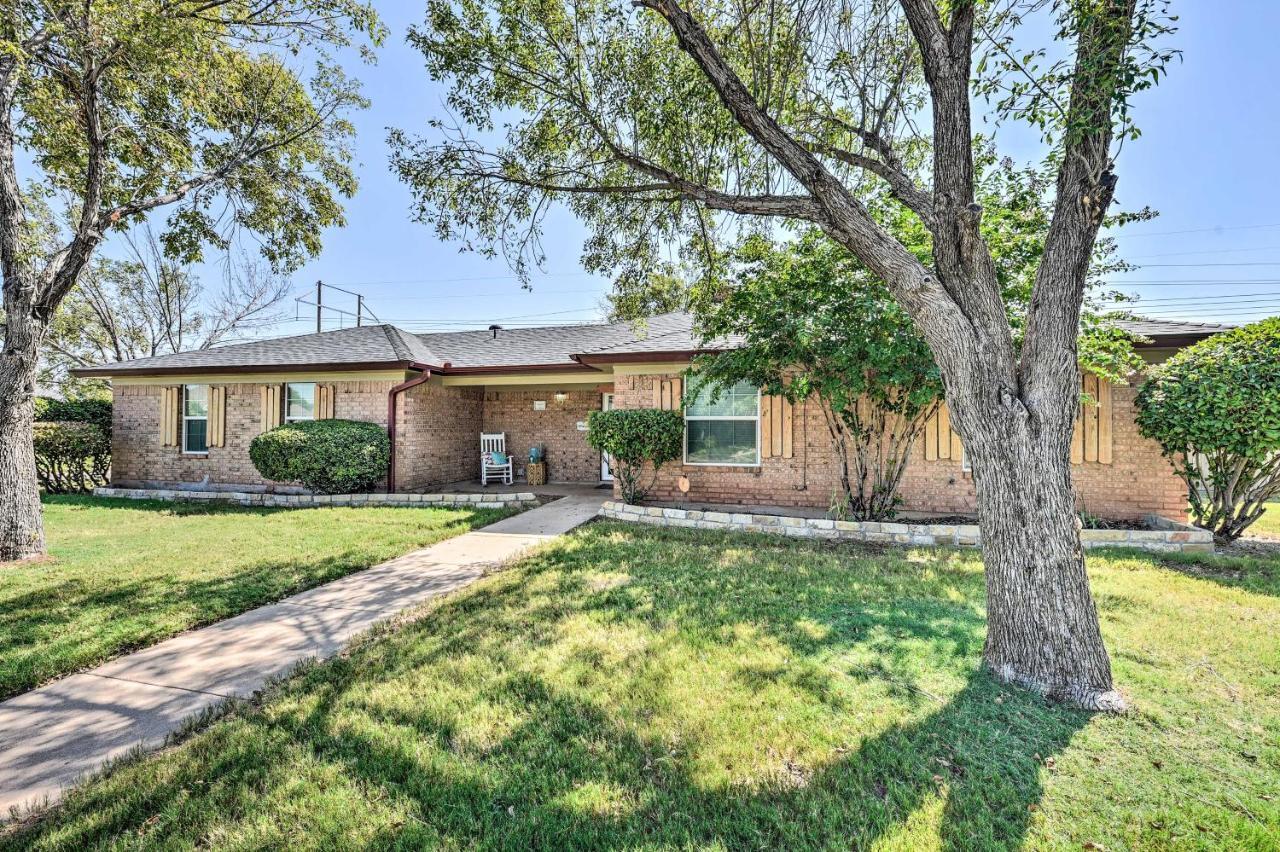 Abilene Home With Bbq And Pvt Yard, 1 Mi To Acu! Eksteriør billede